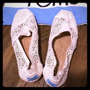 Toms Ivory Lace shoes